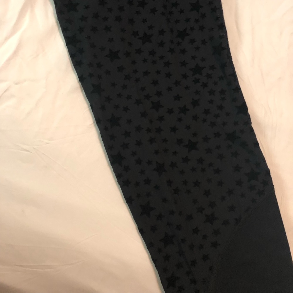Torrid Active - Picture 2 of 4